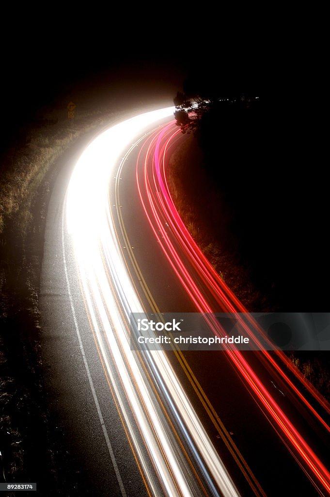 Route de montagne dans la nuit - Photo de Abstrait libre de droits