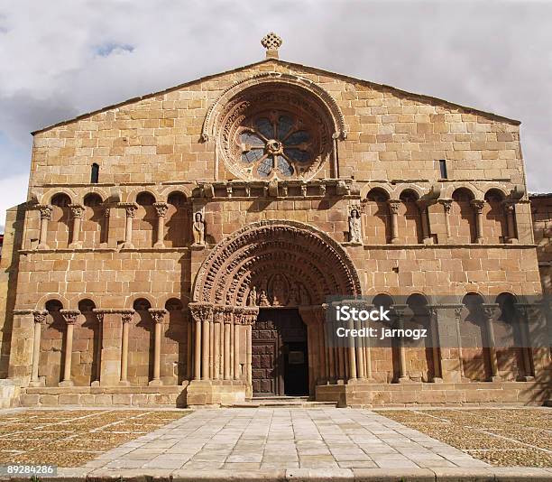 산토 도밍고 성당도 소리아 스페인 0명에 대한 스톡 사진 및 기타 이미지 - 0명, 건물 정면, 건축