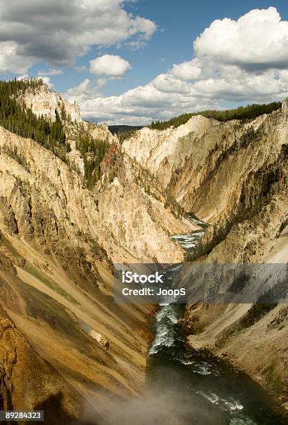 Foto de Rio Grand Canyon De Yellowstone e mais fotos de stock de Desfiladeiro - Desfiladeiro, Destino turístico, EUA