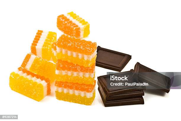 Cioccolato Bar E Gelatina Di Frutta - Fotografie stock e altre immagini di A forma di blocco - A forma di blocco, Arancione, Bianco