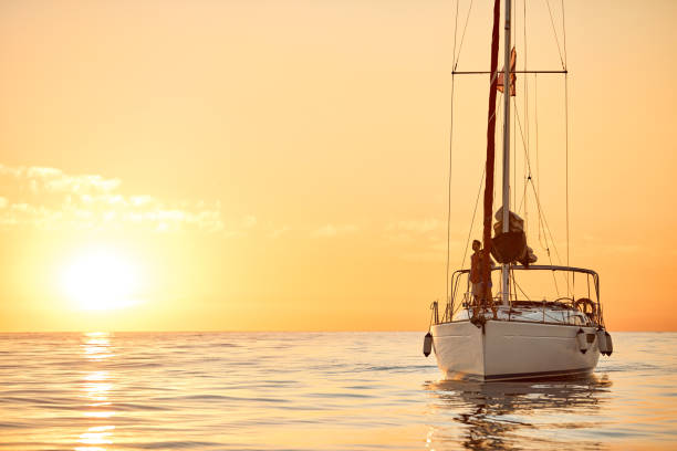 istock Life is one beautiful cruise 892875240