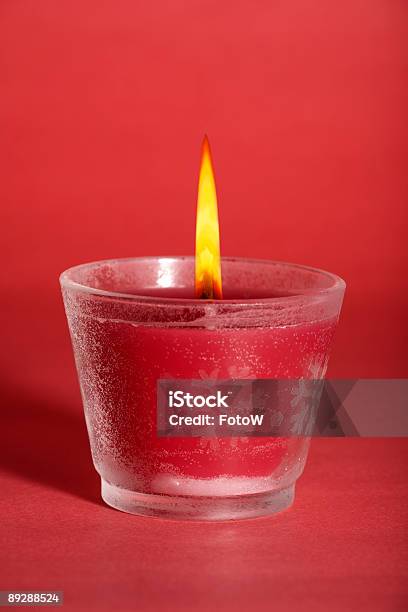 Vela Vermelha - Fotografias de stock e mais imagens de Advento - Advento, Amor, Calor
