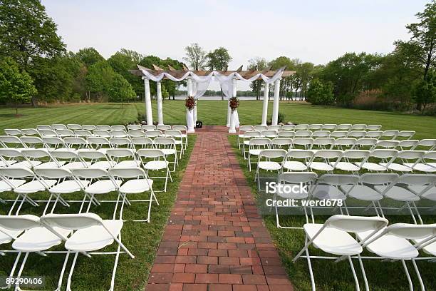 Altar De Casamento Ao Ar Livre - Fotografias de stock e mais imagens de Solidão - Solidão, Acima, Altar