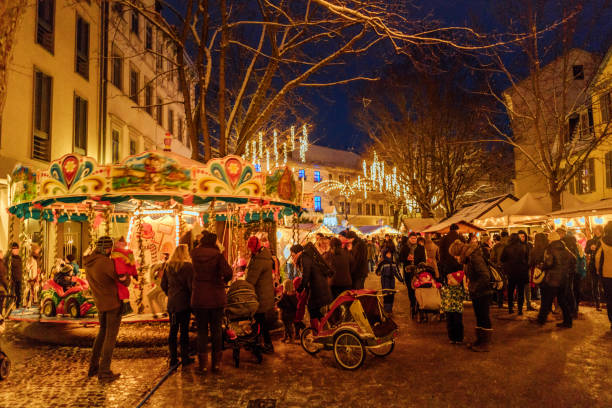 istock Christmas market in Weimar, Germany 892948544