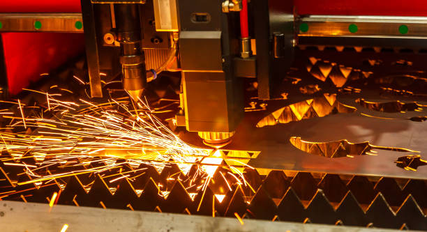 istock Laser cutting machine cutting the sheet metal 892951214