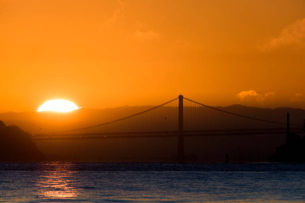 istock Sunrise over Oakland Bay Bridge 893022254