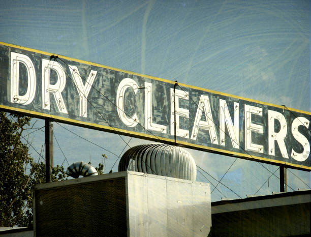 istock neon dry cleaners sign 893136638