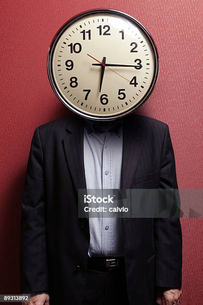 Minuto Homem - Fotografias de stock e mais imagens de Lento - Lento, Relógio, Ver as Horas