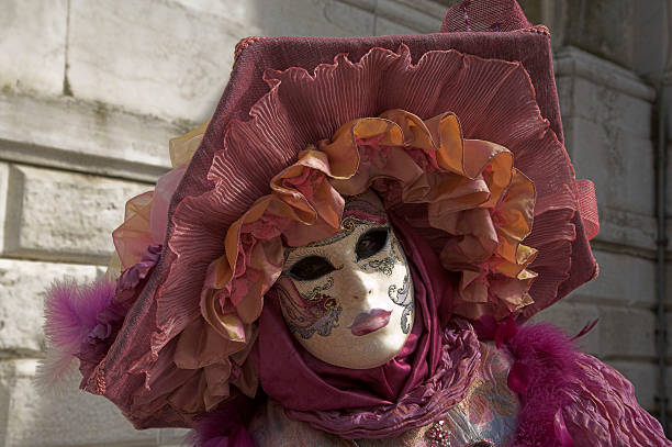 istock Female mask at carnival in Venice 89314752