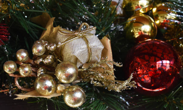 istock Decorative and Festive Holiday Wreath 893155012