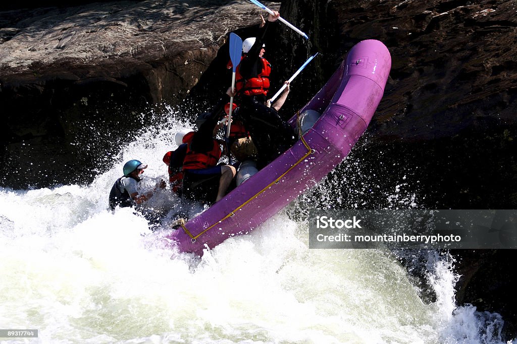 Fiume esecuzione - Foto stock royalty-free di Ambientazione esterna