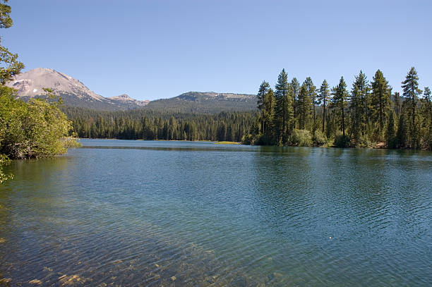 istock Manzanita Lake 89319088