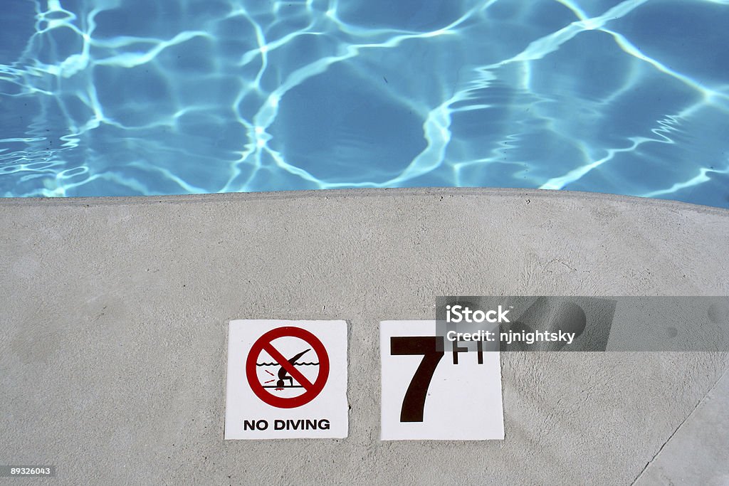 Piscine Niveau de profondeur - Photo de Bleu libre de droits