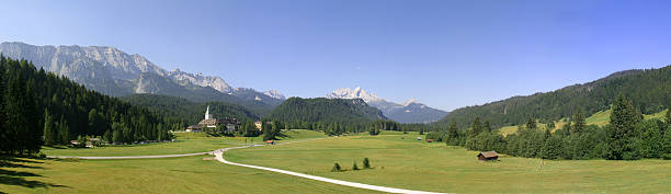 istock Panorama Bavarian alps with castle Elmau 89326296