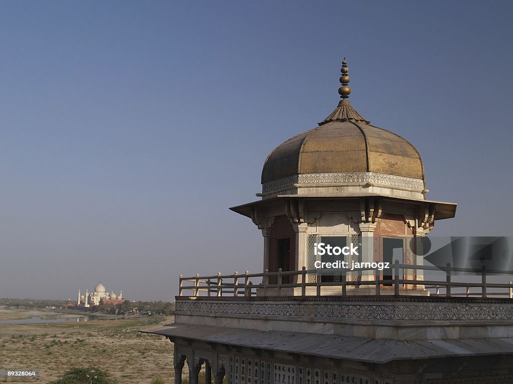 Taj Mahal vista do Forte Vermelho de Agra, Índia - Royalty-free Agra Foto de stock