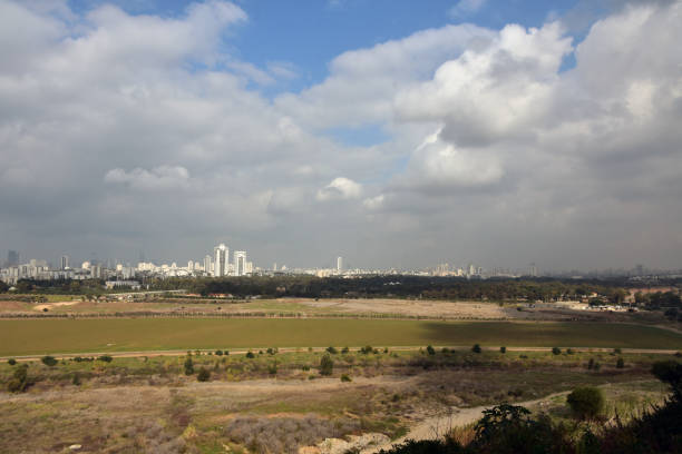 istock Tel Aviv from Ariel Sharon Park 893294742