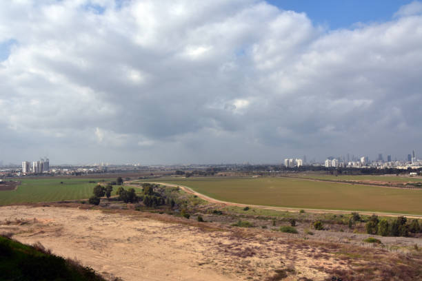 istock Tel Aviv from Ariel Sharon Park 893294758