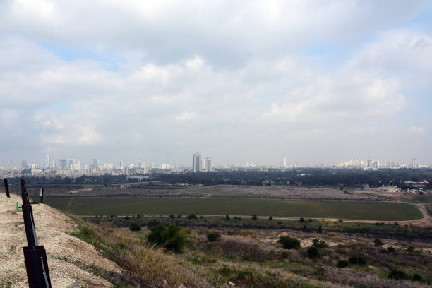 istock Tel Aviv from Ariel Sharon Park 893301744