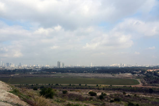 istock Tel Aviv from Ariel Sharon Park 893301808