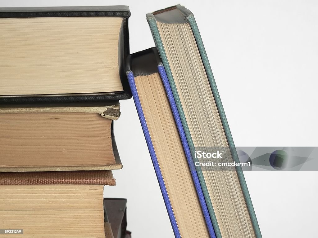 Libri impilati - Foto stock royalty-free di Agente di cambio