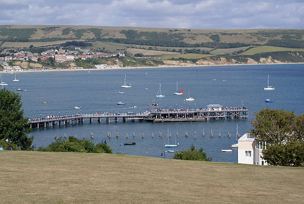 istock Swanage Bay and Pier 89331334