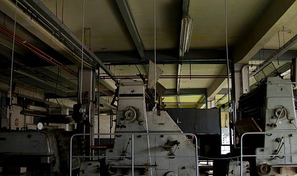 istock abandoned factory of printing 89331832