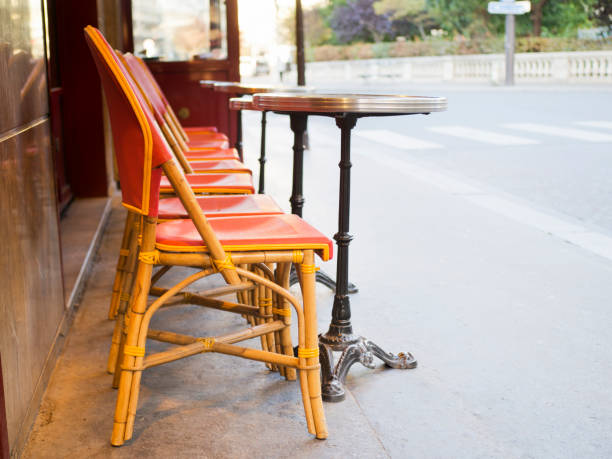 istock Outdoor seating restaurants with street view 893341502
