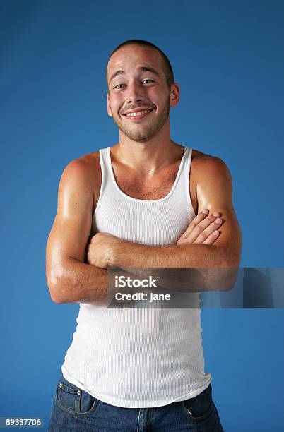 Homem De Azul - Fotografias de stock e mais imagens de 20-24 Anos - 20-24 Anos, 20-29 Anos, Adulto