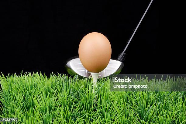 Uovo Di Pasqua Sulla Maglietta - Fotografie stock e altre immagini di Golf - Golf, Pasqua, Uovo di Pasqua
