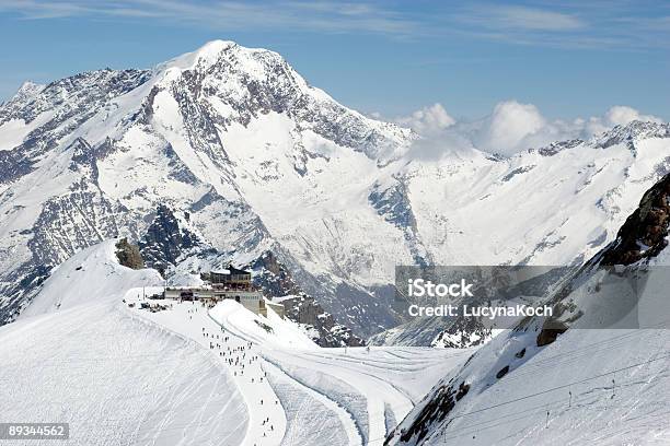 Allalinhorn Drehrestaurant Stockfoto und mehr Bilder von Saas Fee - Saas Fee, Alpen, Berggipfel