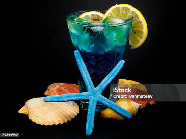 カクテルコレクション青いラグーン - アルコール依存症のストックフォトや画像を多数ご用意 - アルコール依存症, ウォッカ, カクテル