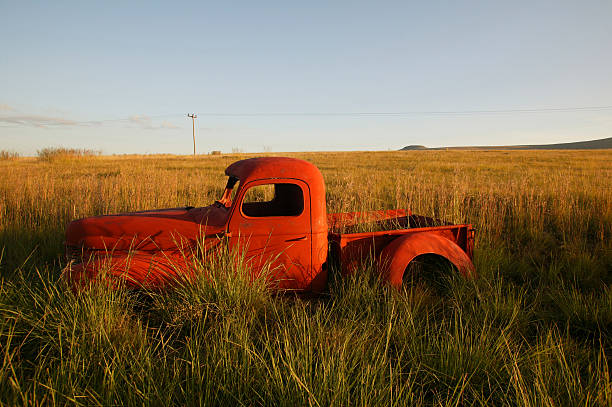 istock End of the road 89348403