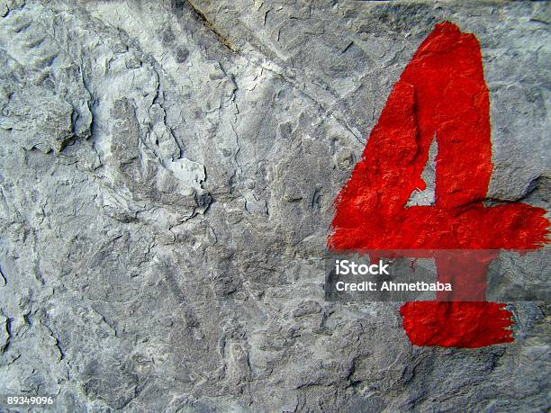 Nummer 4 Auf Felsen Stockfoto und mehr Bilder von Bildhintergrund - Bildhintergrund, Farbbild, Fels