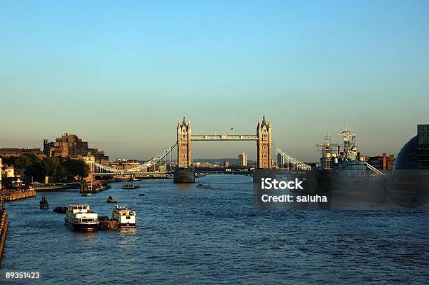 Photo libre de droit de Tower Bridge banque d'images et plus d'images libres de droit de Angleterre - Angleterre, Bleu, Capitales internationales