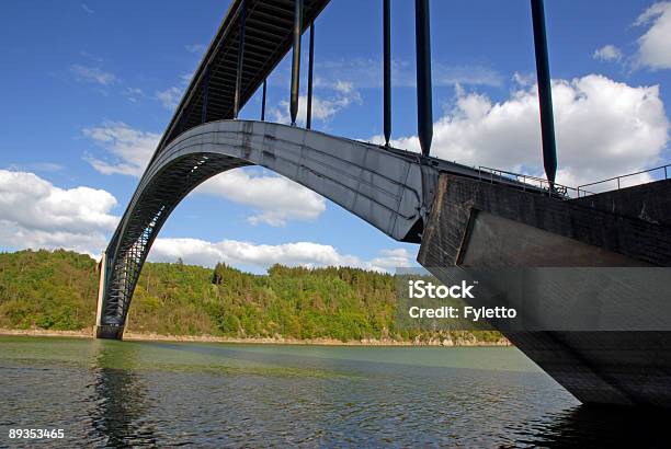 Photo libre de droit de Pont Long En République Tchèque banque d'images et plus d'images libres de droit de Câble d'ordinateur - Câble d'ordinateur, Paysage, Acier