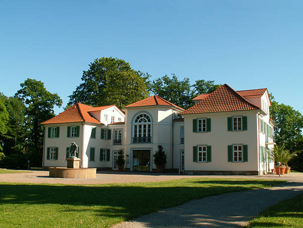 성 und 공원 schönfeld in 카셀 (stadtteil wehlheiden - clear sky glass façade built structure fountain 뉴스 사진 이미지