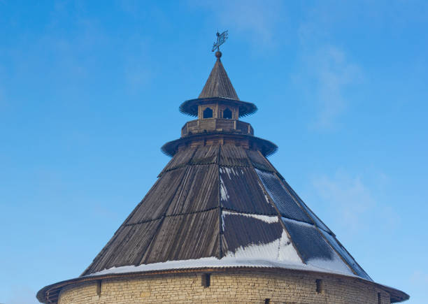 istock Dome of ancient fortifications tower in Pskov, Russia 893547374