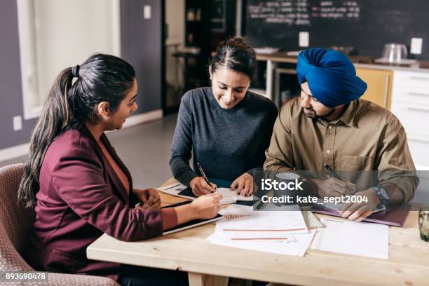 Taxes For Business Owners Stock Photo - Download Image Now - Sikhism, Form Filling, Mobile App
