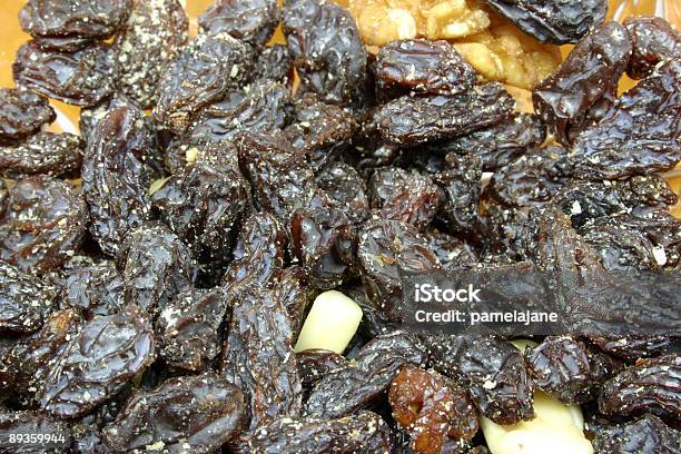 Photo libre de droit de Raisins Secs banque d'images et plus d'images libres de droit de Aliment - Aliment, Aliment de base, Amande