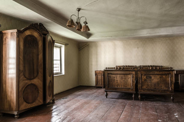 istock abandoned bedroom with wood 893619342