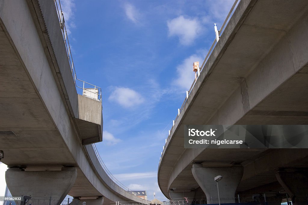 Autobahn Brücke von unten - Lizenzfrei Aufnahme von unten Stock-Foto