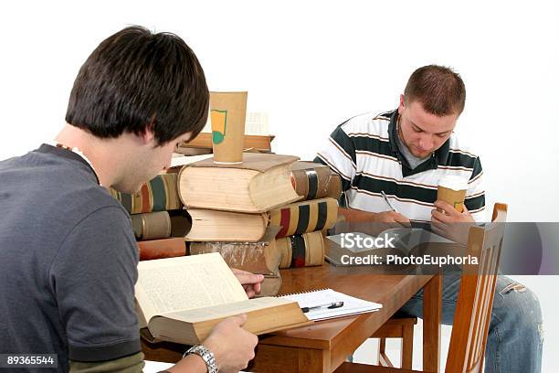 Arbeitszimmer Zeit Stockfoto und mehr Bilder von Akademisches Lernen - Akademisches Lernen, Bibliothek, Bildung