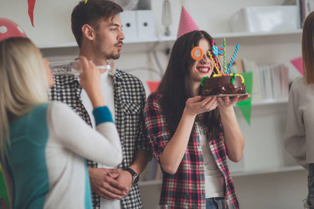 istock Happy birthday to you friend 893819330