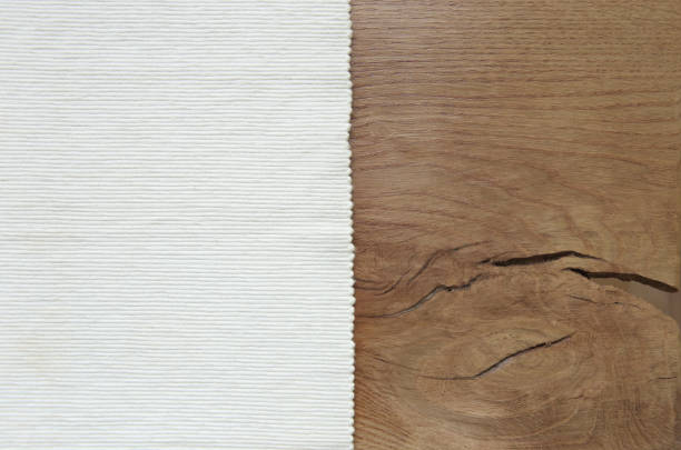 biały aksamitny materiał z lewego drewnianego stołu. - photography carpet floor high angle view zdjęcia i obrazy z banku zdjęć