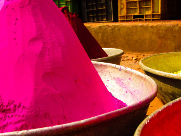 istock colors of India 894209124