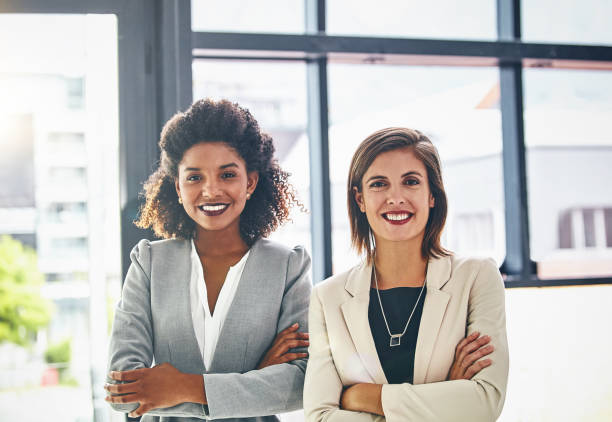 istock Our partnership has only ever seen big profits 894314960
