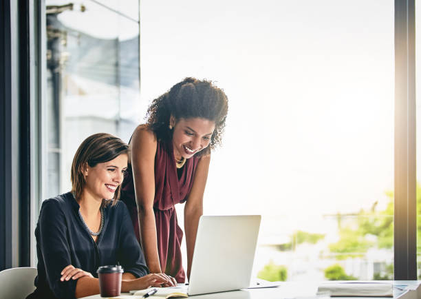 istock Discovering a vast array of opportunities for their business online 894315000