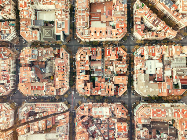 istock Eixample neighborhood in Barcelona 894405258