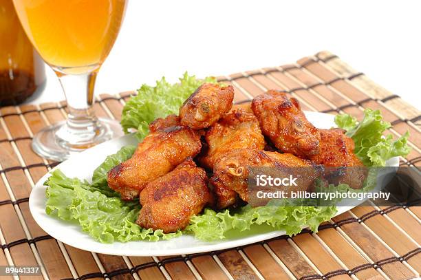 Alitas De Pollo A La Barbacoa Foto de stock y más banco de imágenes de Ala de animal - Ala de animal, Alimento, Barbacoa - Comida