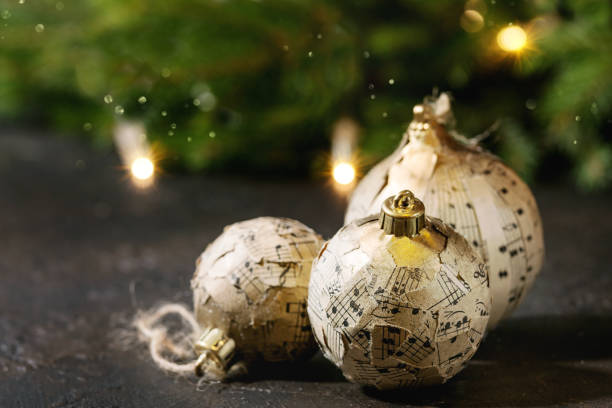 istock Craft Christmas balls 894413370